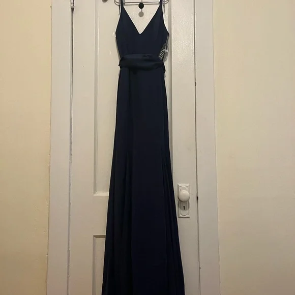 David's Bridal | Dresses | Davids Bridal Vneck Crepe Mermaid Bridesmaids Dress Vw36489 In Navy Blue Nwt | Poshmark David's Bridal | Dresses | Davids Bridal Vneck Crepe Mermaid Bridesmaids Dress Vw36489 In Navy Blue Nwt | Poshmark